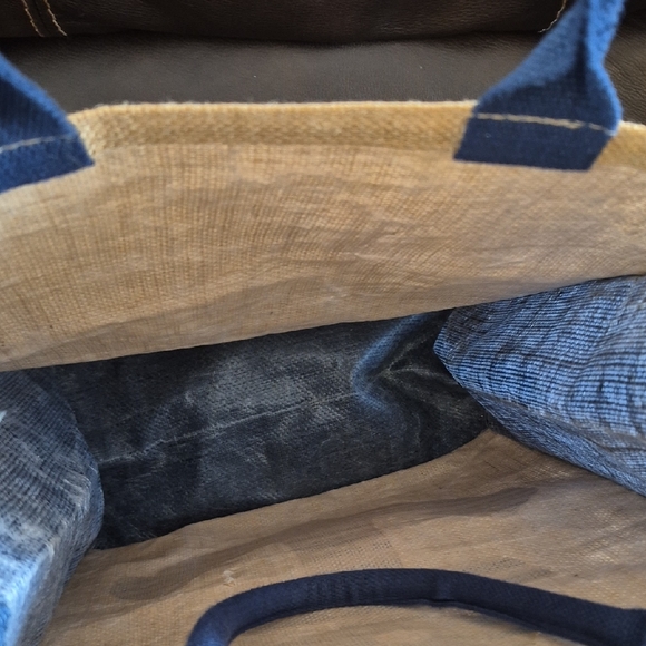 Nautical Anchor Tote Bag - Tan and Blue Burlap Striped Anchor - Picture 9 of 9